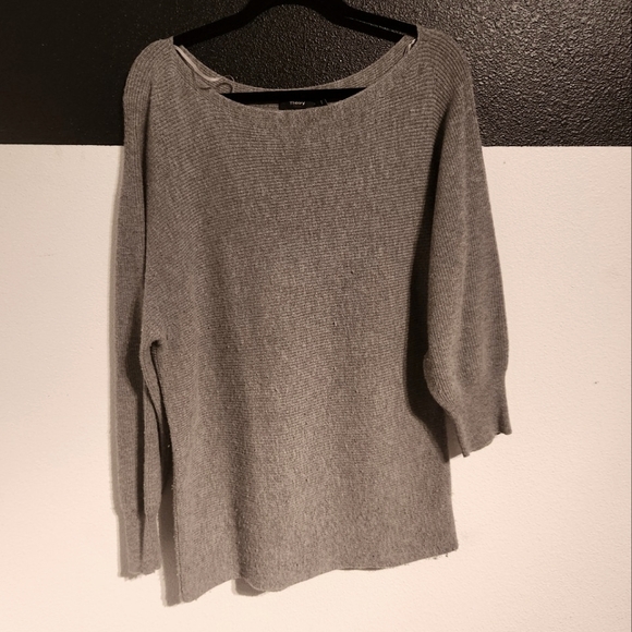 Theory Sweaters - Theory Heather Gray Scoop Neck Wool Sweater Size M